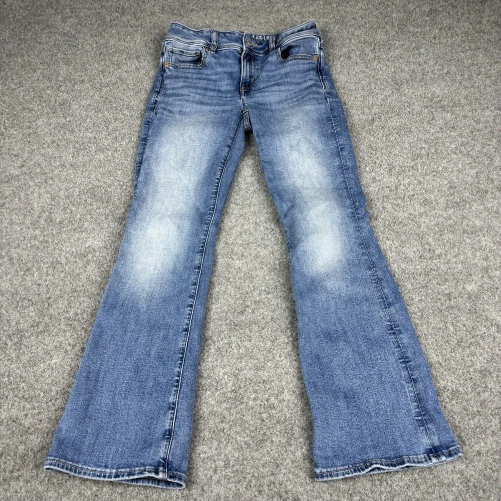 American Eagle Next Level Stretch Jeans Women's 2 Kick Boot Medium Wash Blue EUC